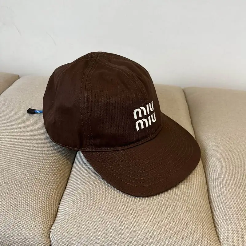 Miumiu cap dx23